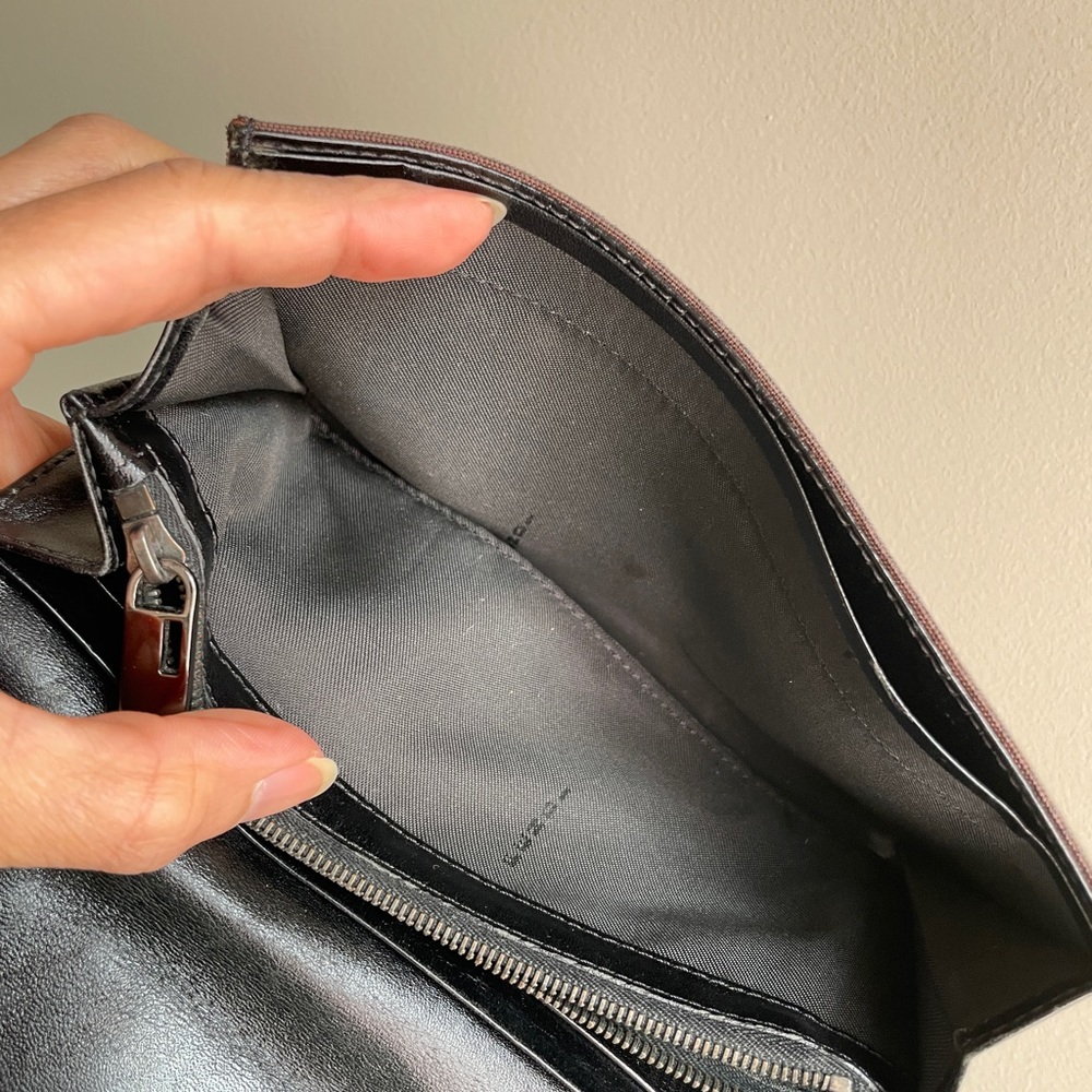 Authentic Fendi wallet - Picture 8 of 12